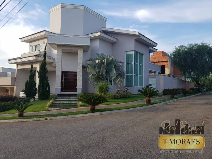 Casa de Condomínio à venda com 4 quartos, 450m² - Foto 1